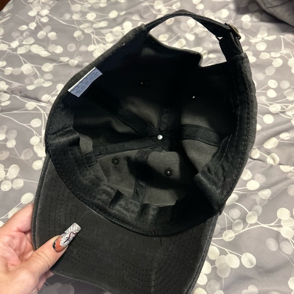 Denim washed adjustable hat - Picture 2 of 2